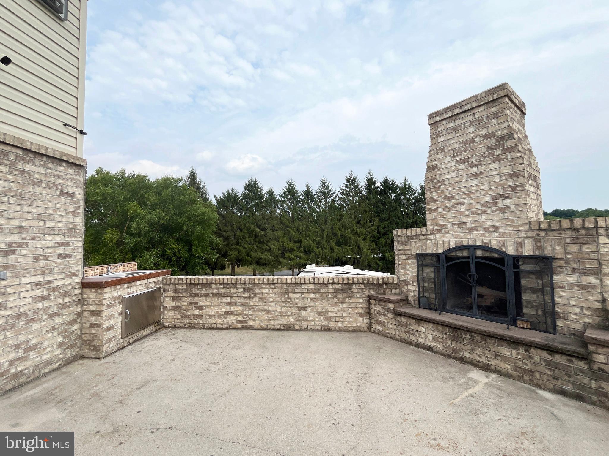 AVON BEND - Residential