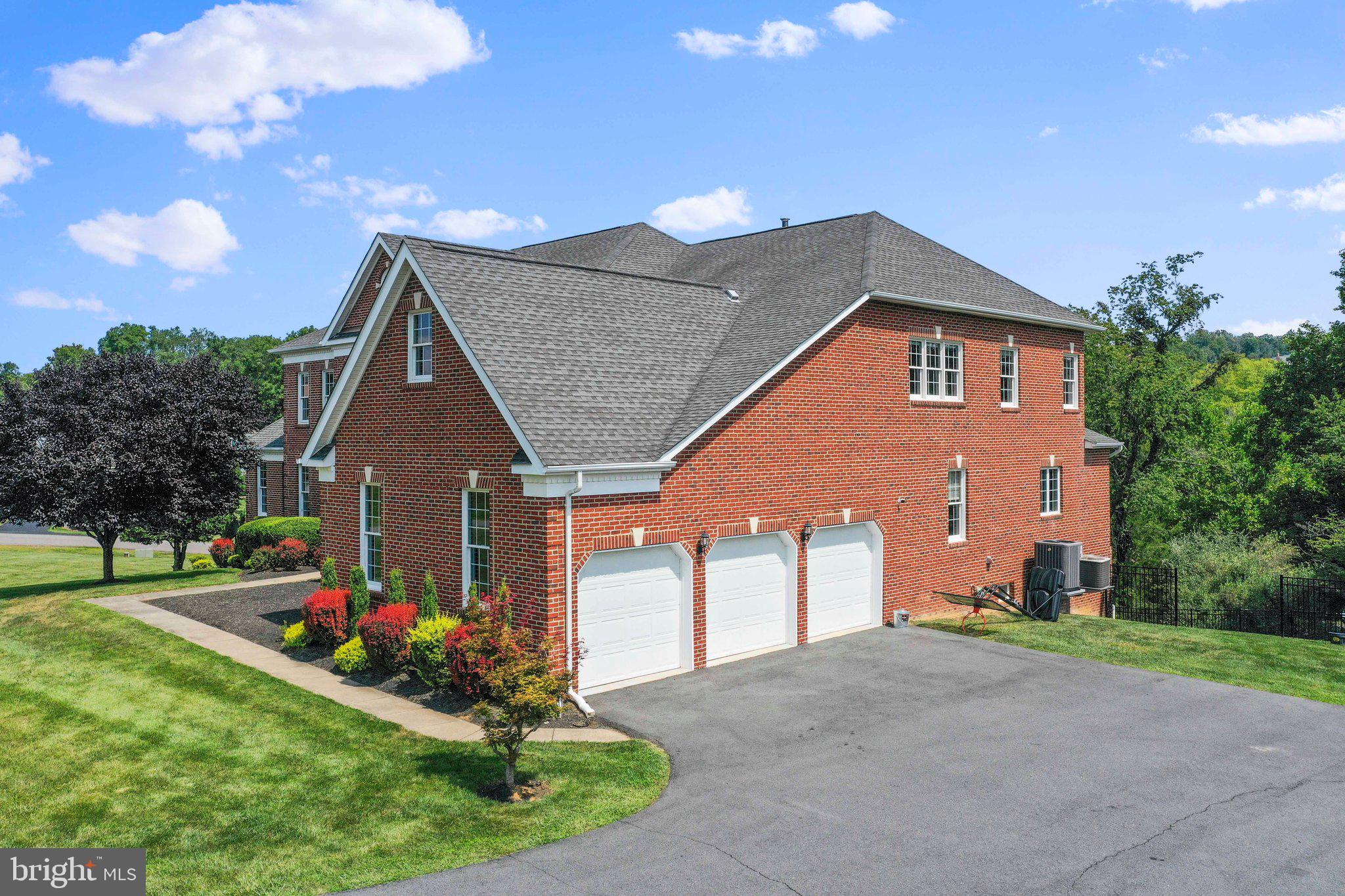 SHENSTONE - Residential