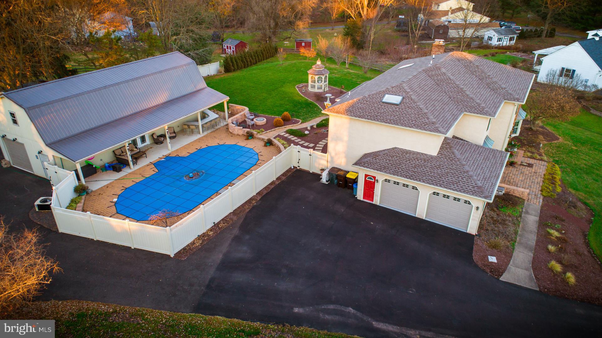 HOLLY HILL - Residential