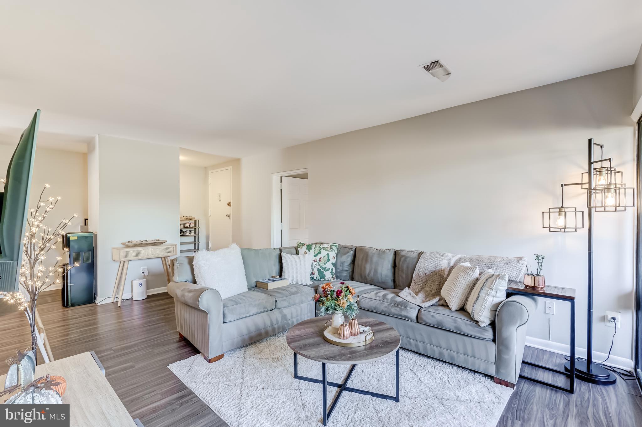 CHESTNUT GROVE - Residential