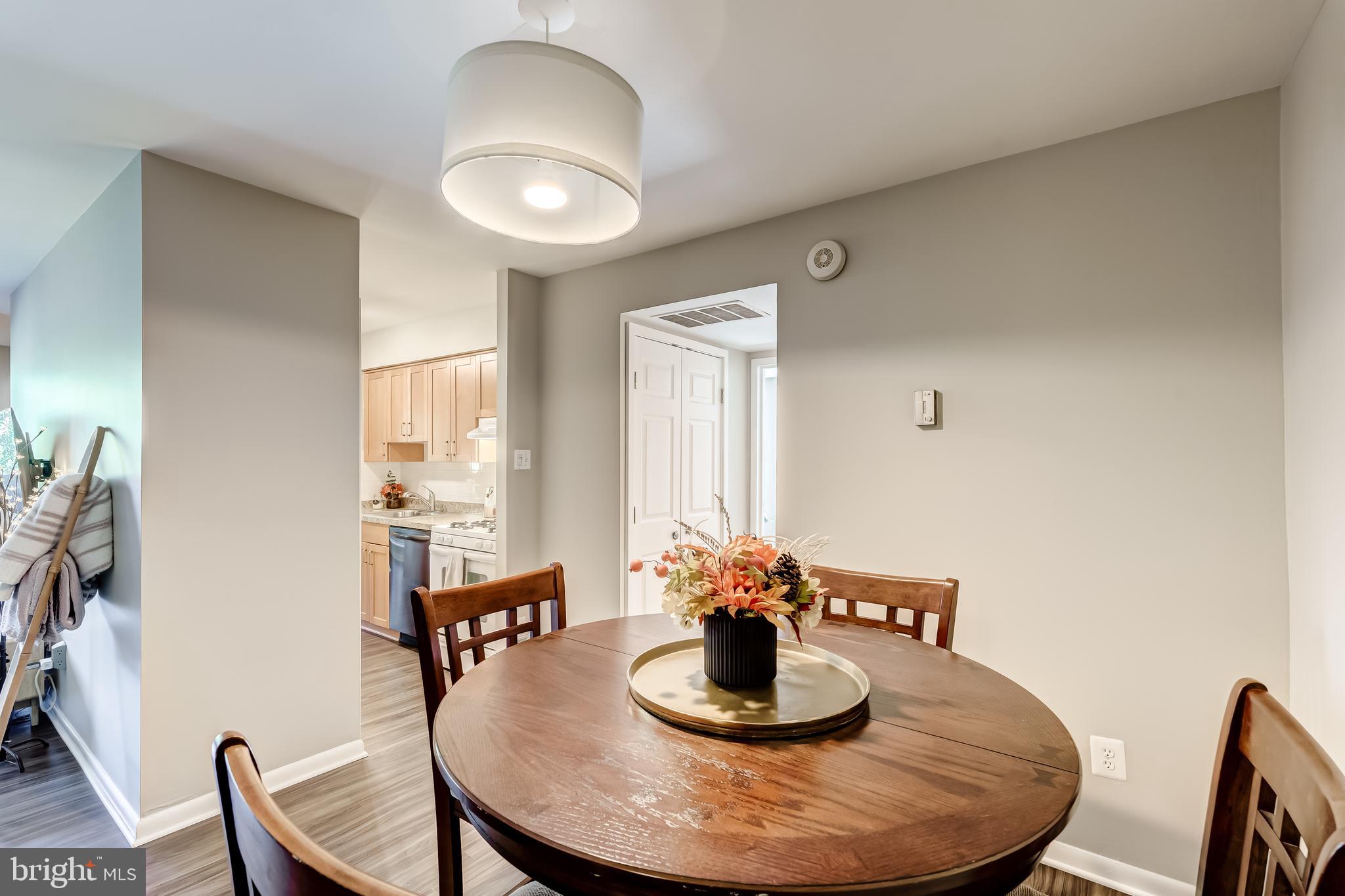 CHESTNUT GROVE - Residential