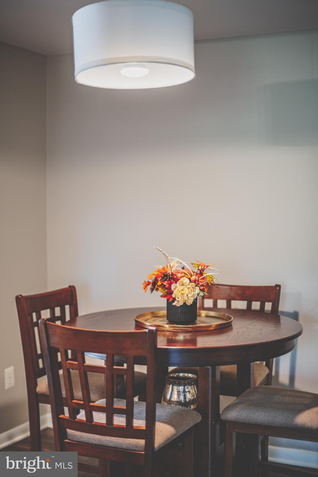 CHESTNUT GROVE - Residential