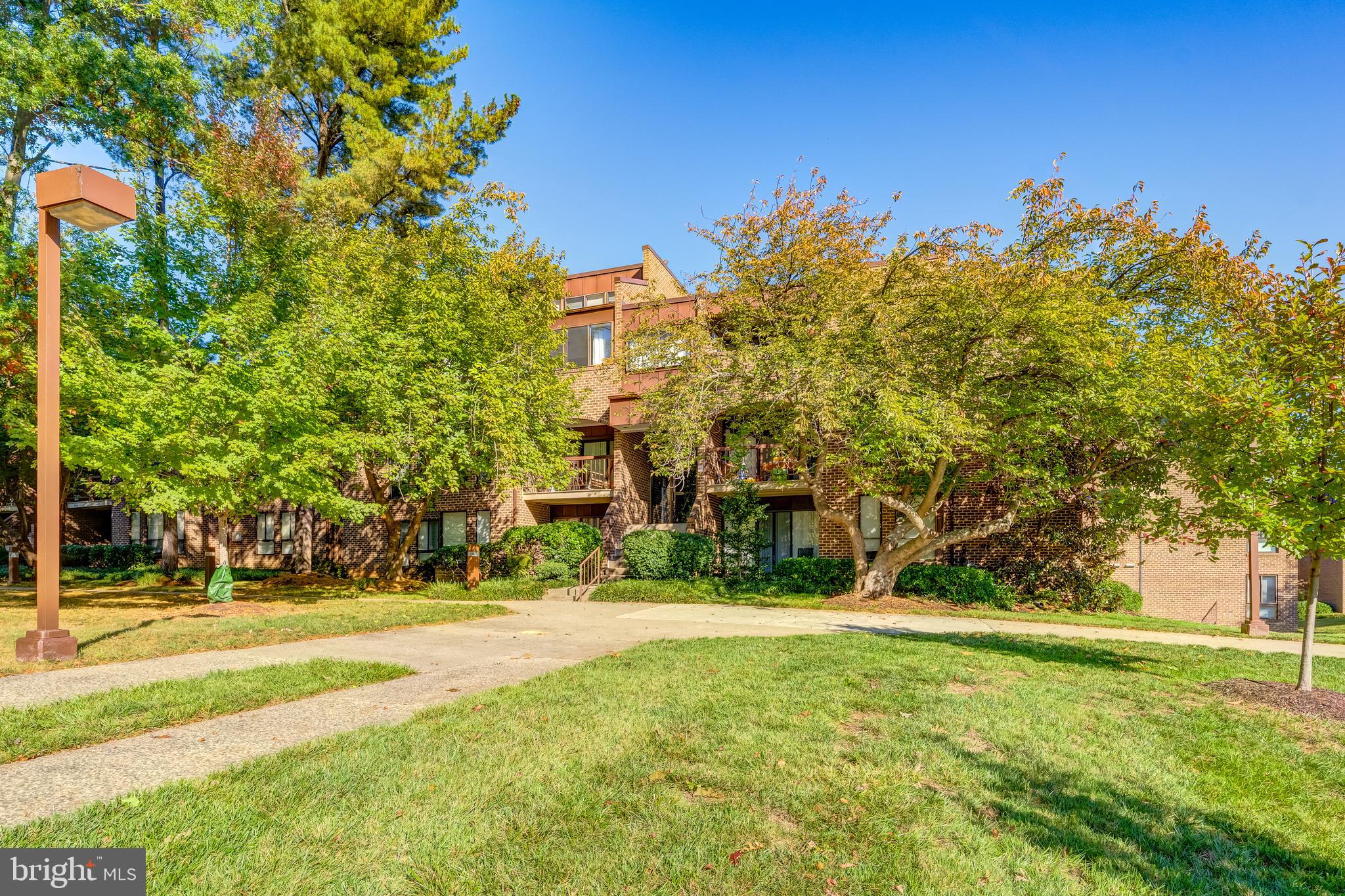 CHESTNUT GROVE - Residential