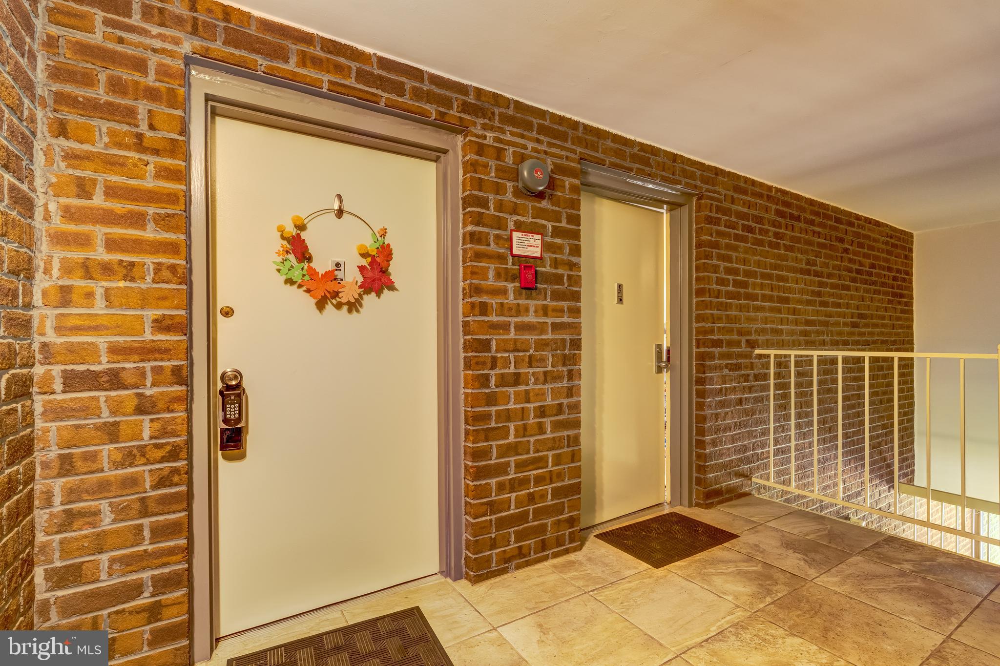 CHESTNUT GROVE - Residential