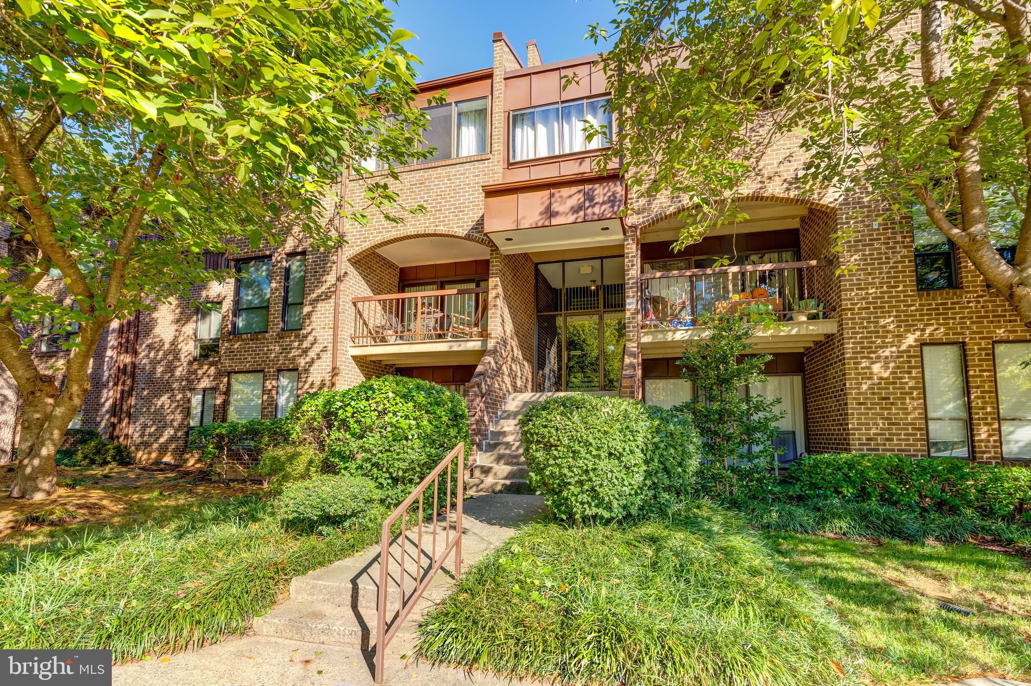 CHESTNUT GROVE - Residential