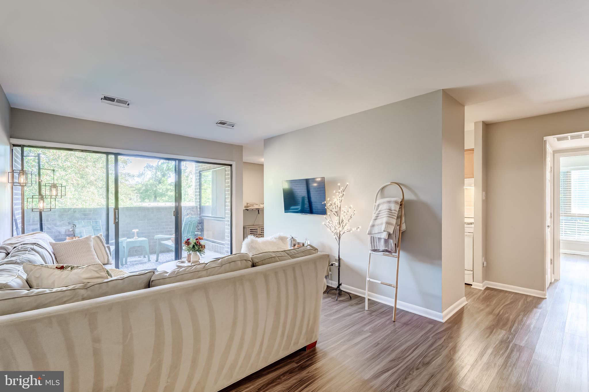 CHESTNUT GROVE - Residential