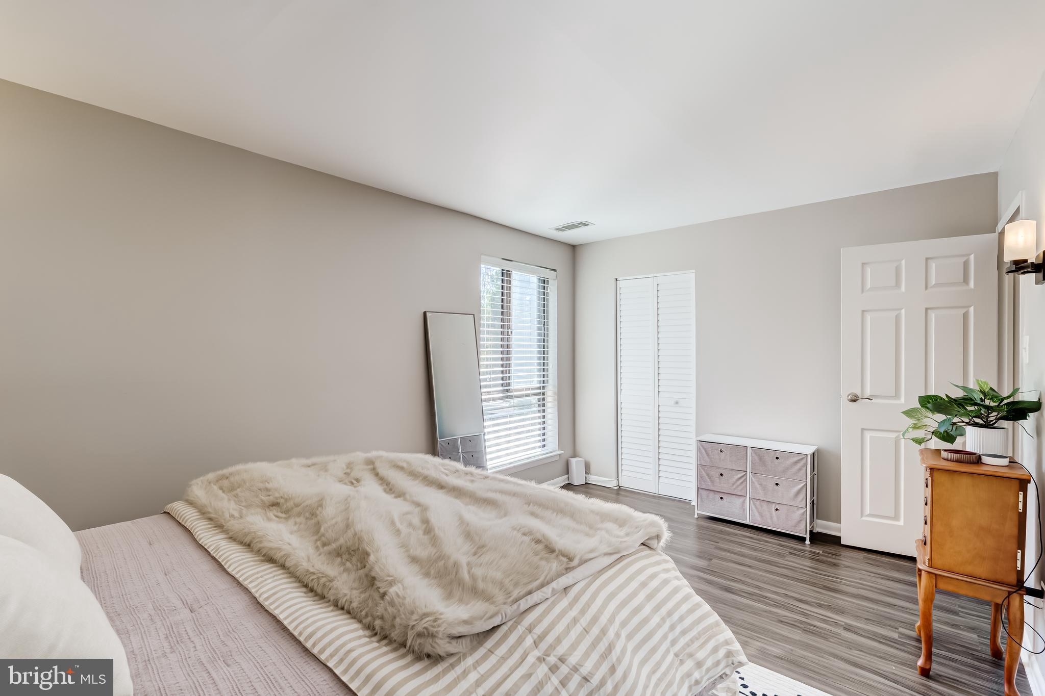 CHESTNUT GROVE - Residential