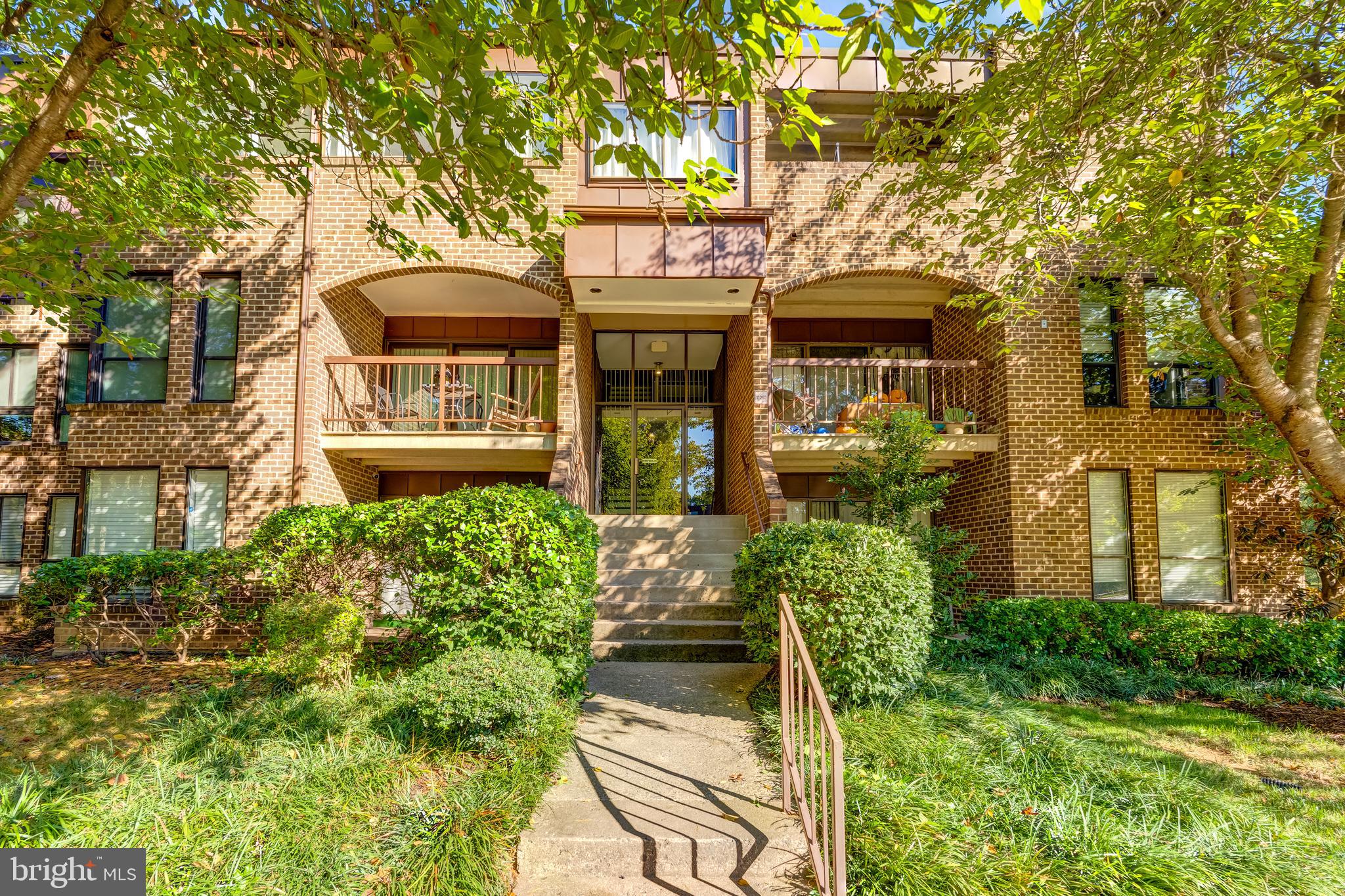 CHESTNUT GROVE - Residential