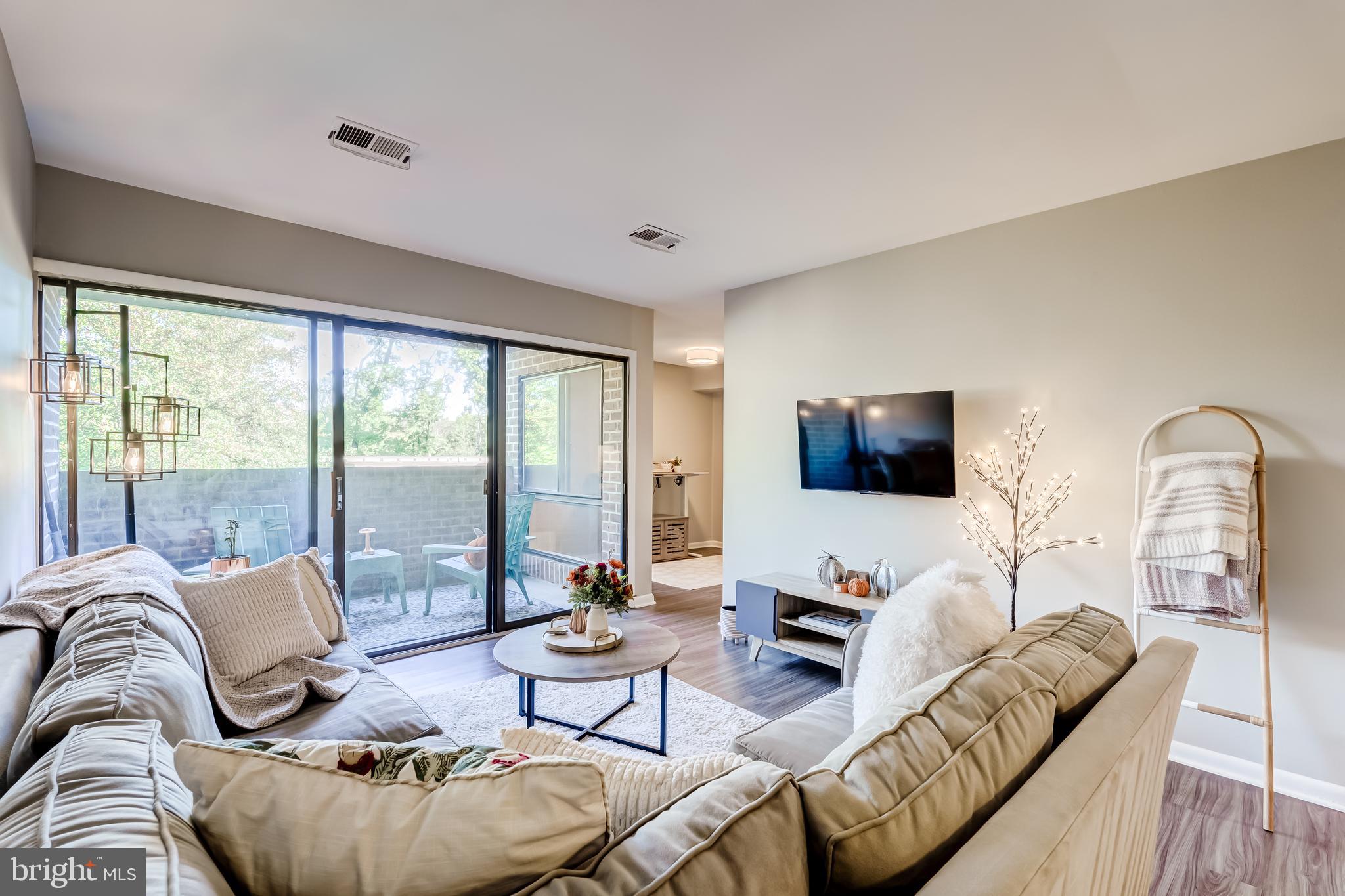 11260 CHESTNUT GROVE SQUARE 339