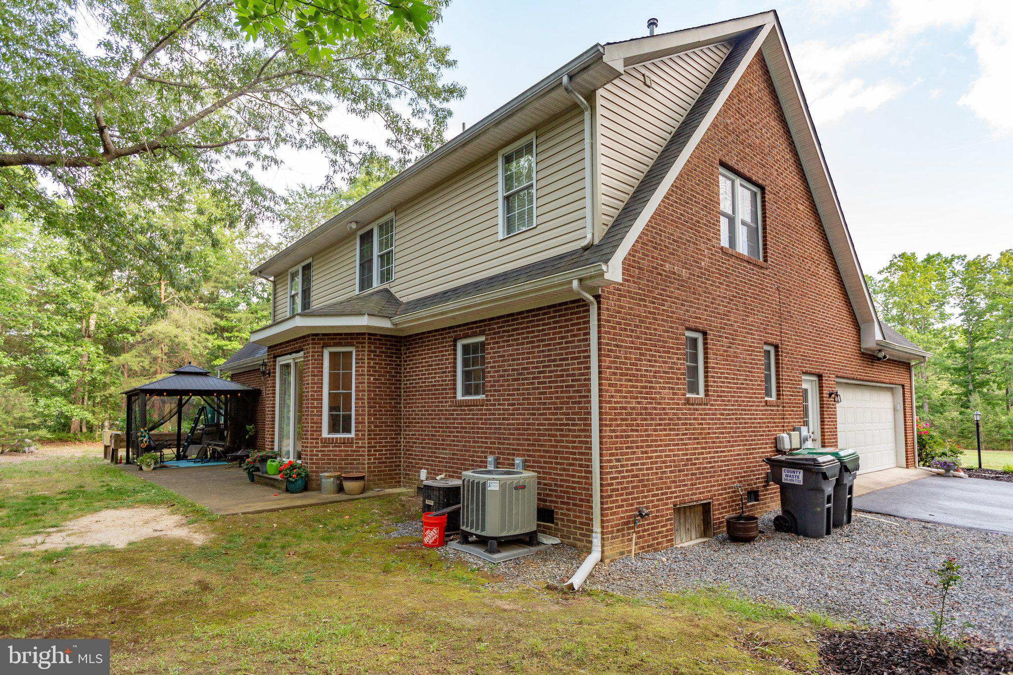 ESTATES OF LEE-JACKSON - Residential