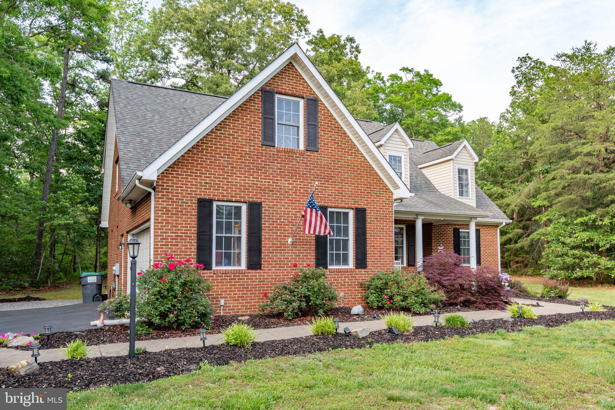 ESTATES OF LEE-JACKSON - Residential