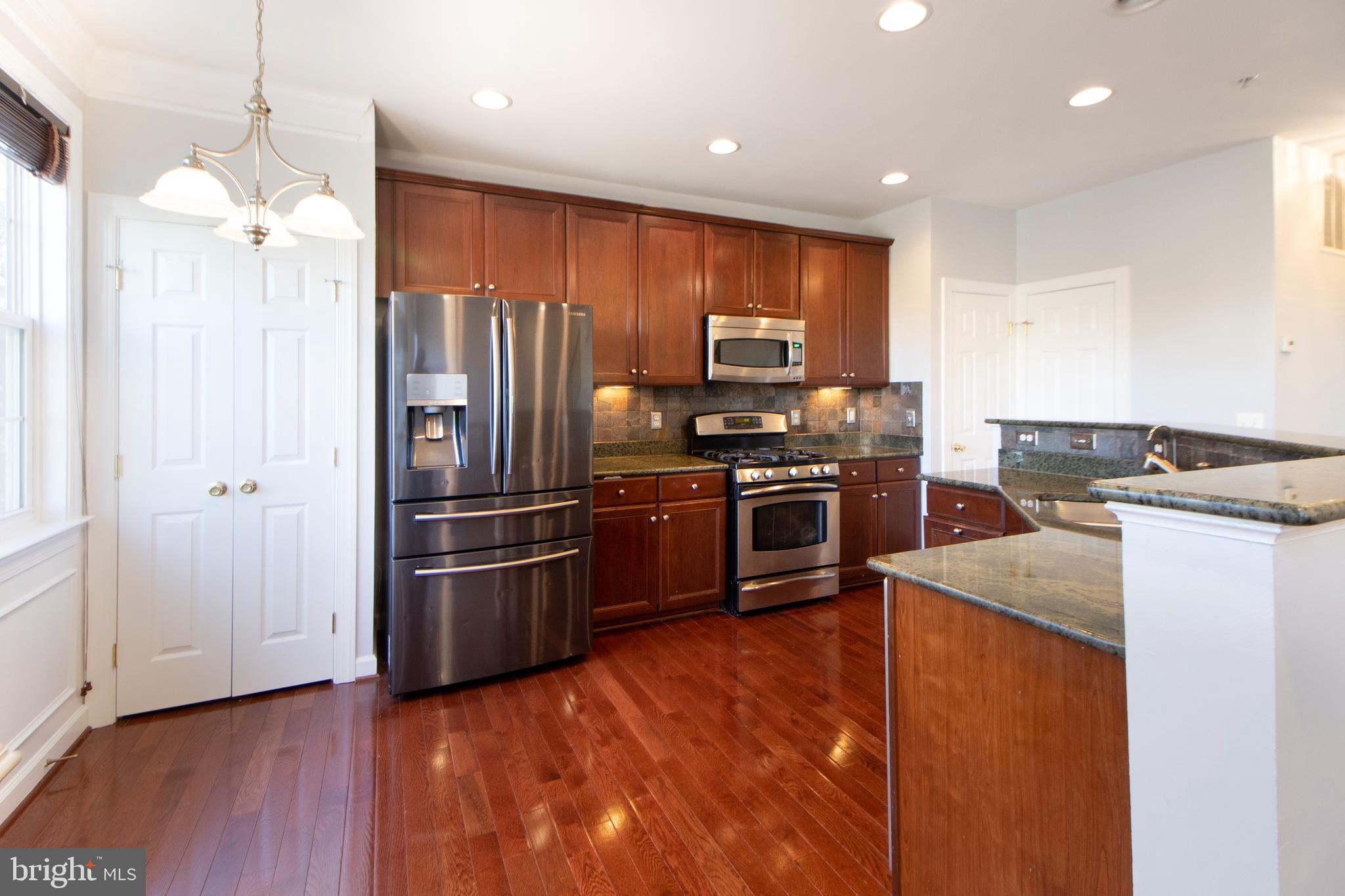 COPPERMINE CROSSING - Residential