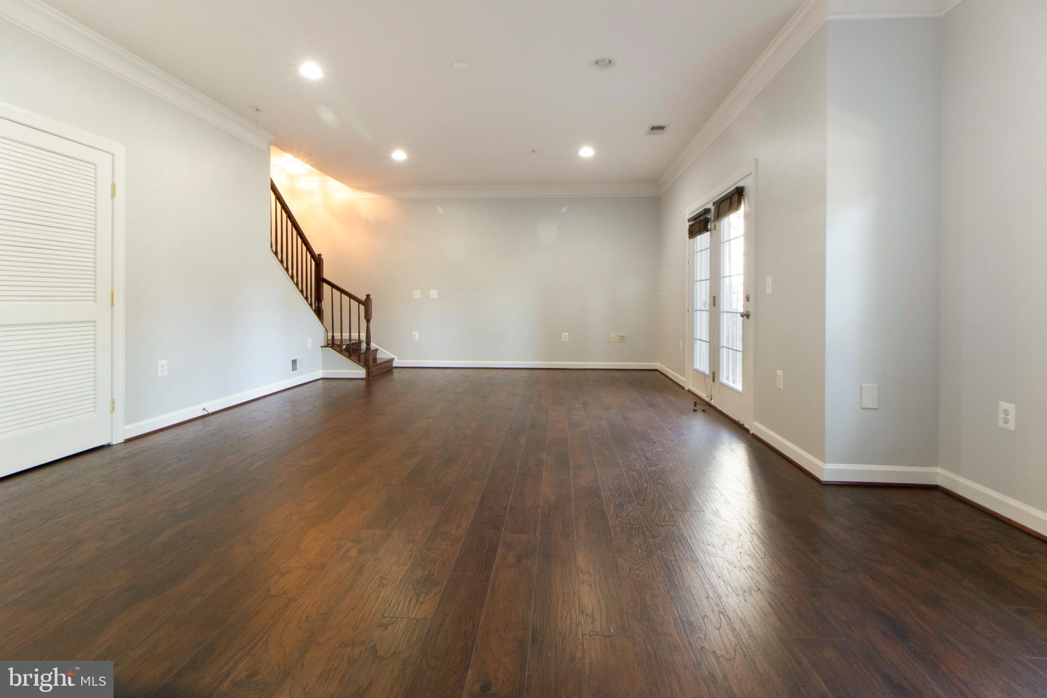 COPPERMINE CROSSING - Residential