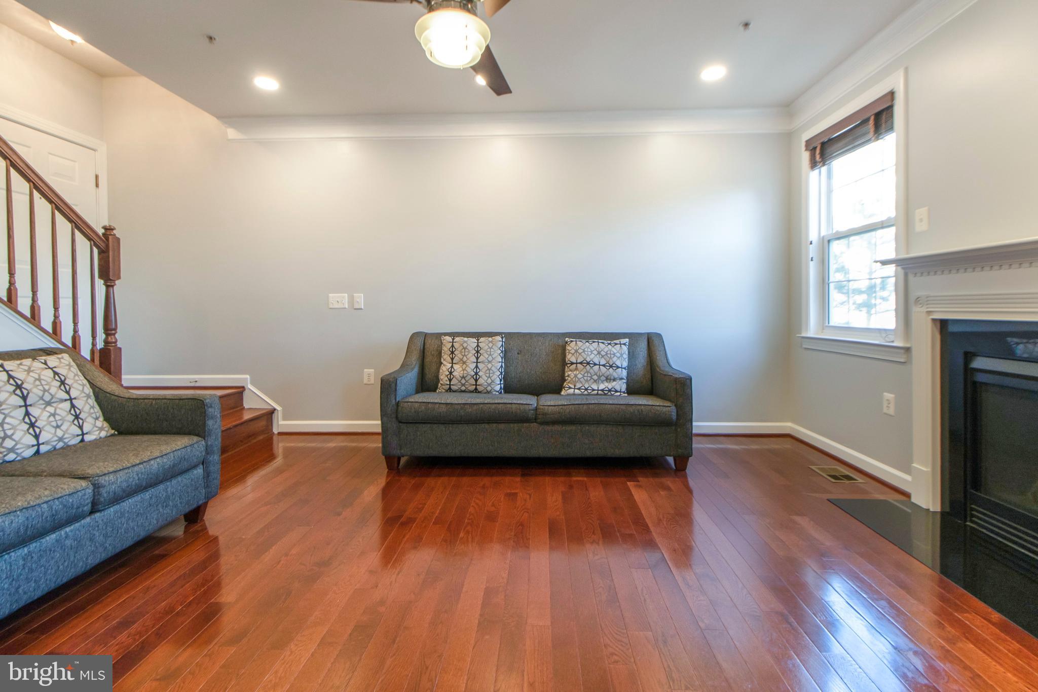 COPPERMINE CROSSING - Residential