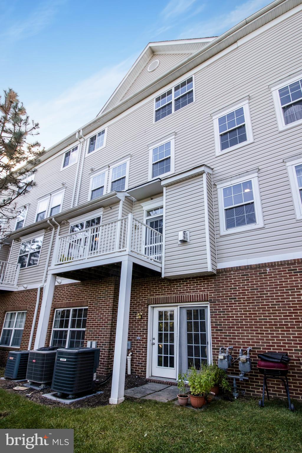 COPPERMINE CROSSING - Residential