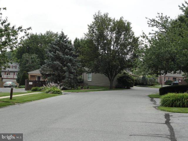 WOODLAND ESTATES - Residential