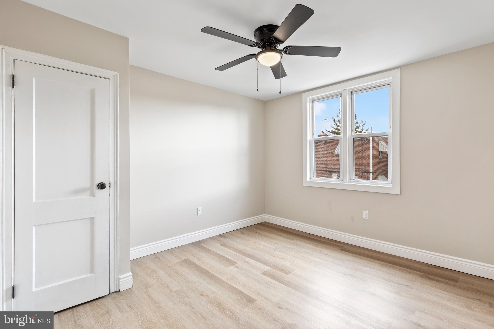 WEST OAK LANE - Residential