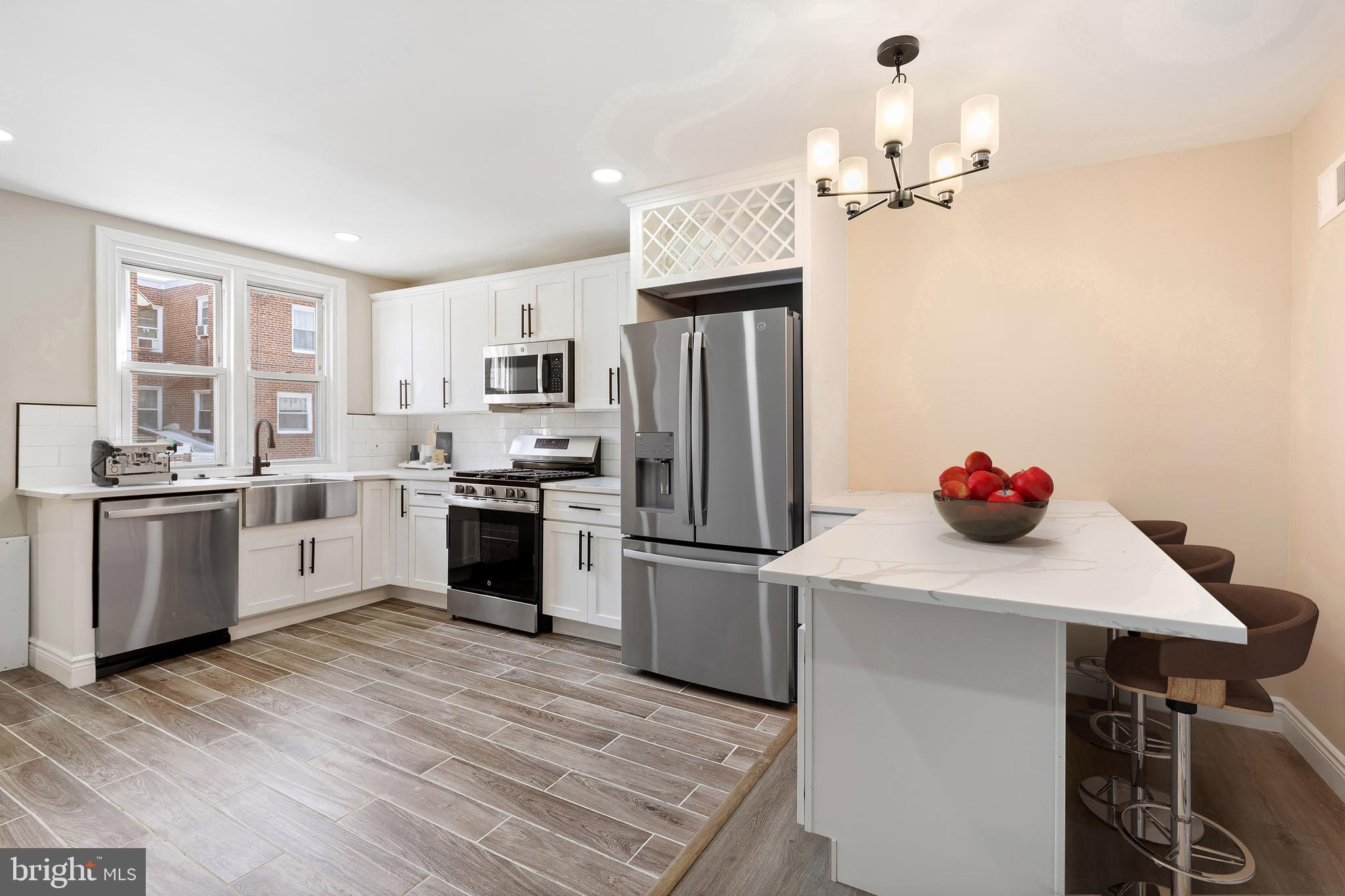 WEST OAK LANE - Residential