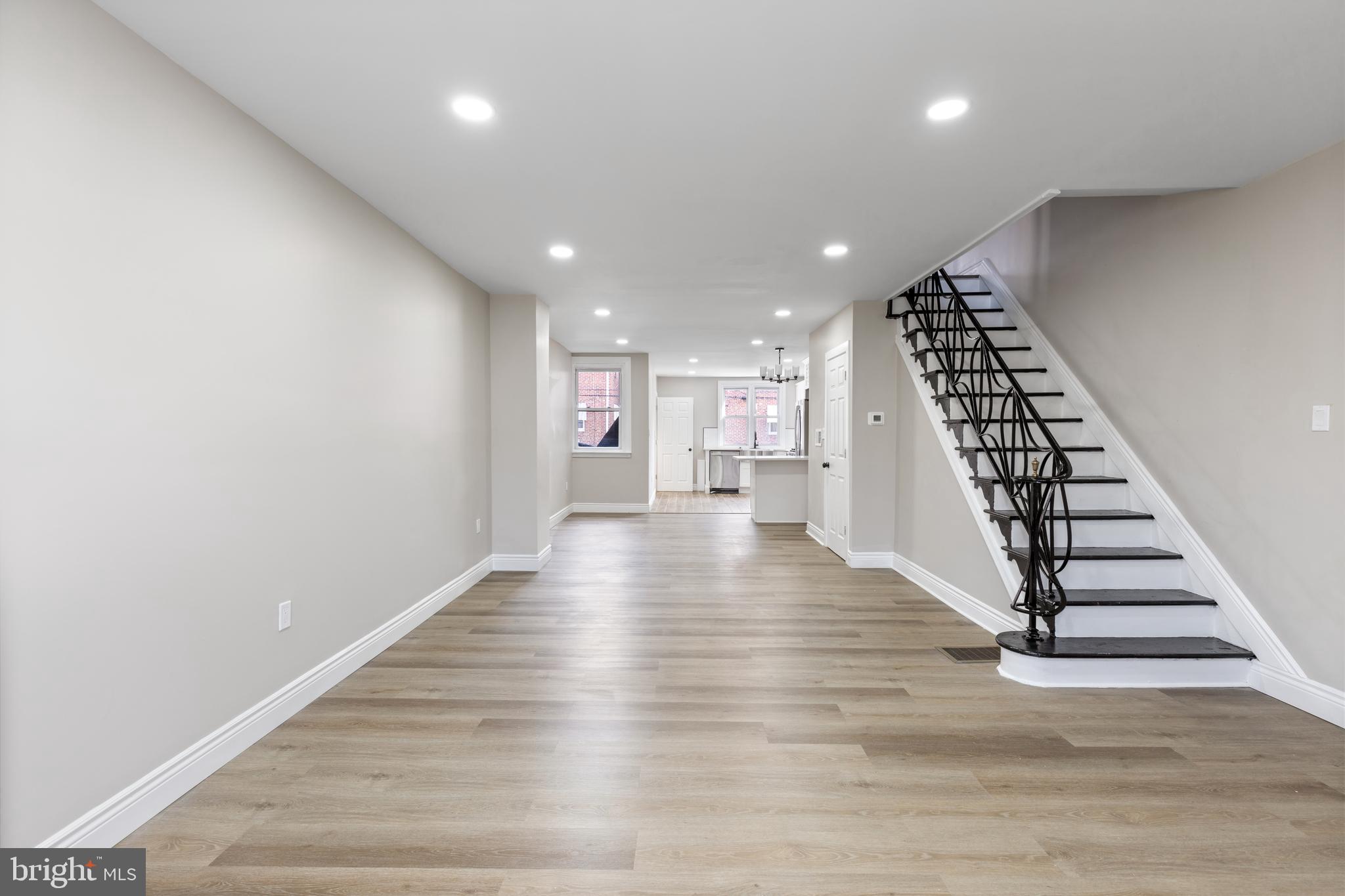 WEST OAK LANE - Residential