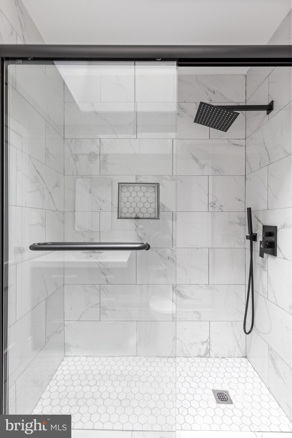 WEST OAK LANE - Residential