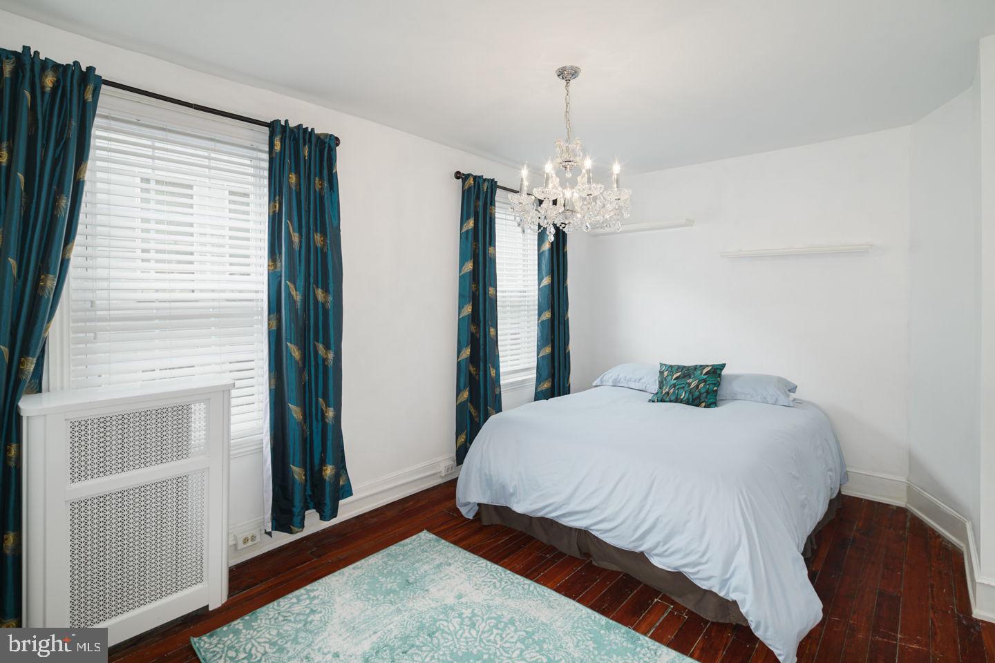 GRADUATE HOSPITAL - Residential