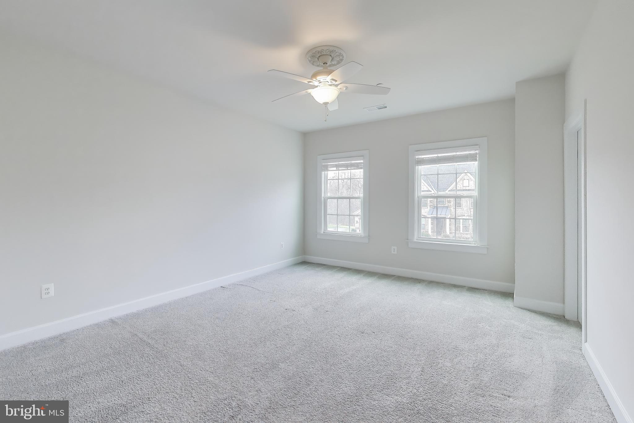 OAK CREEK CLUB GOLF COURSE - Residential