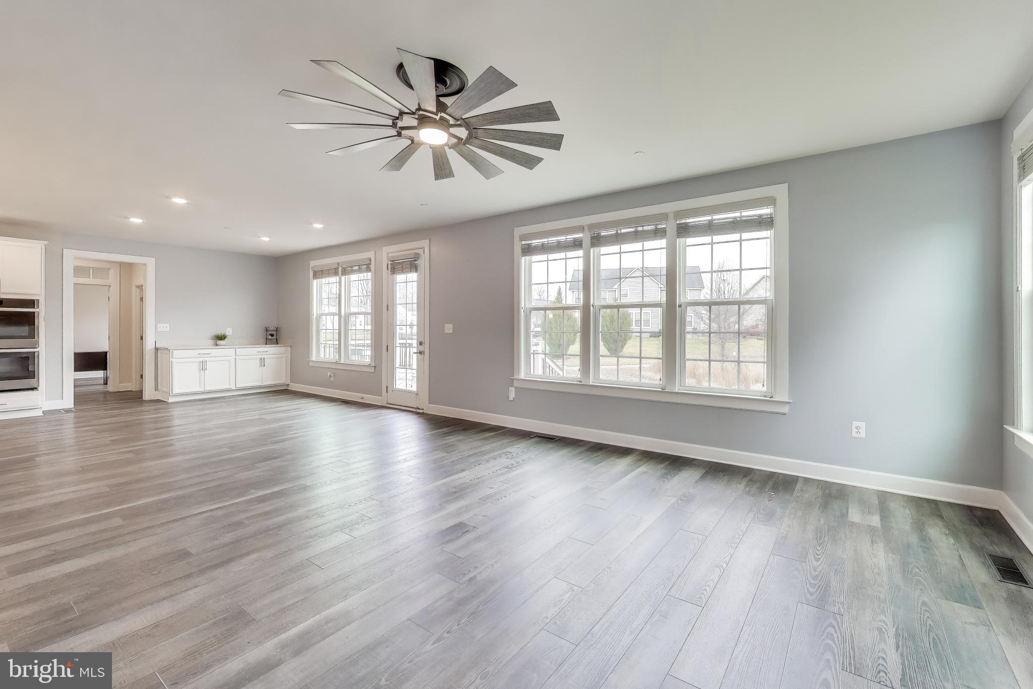 OAK CREEK CLUB GOLF COURSE - Residential