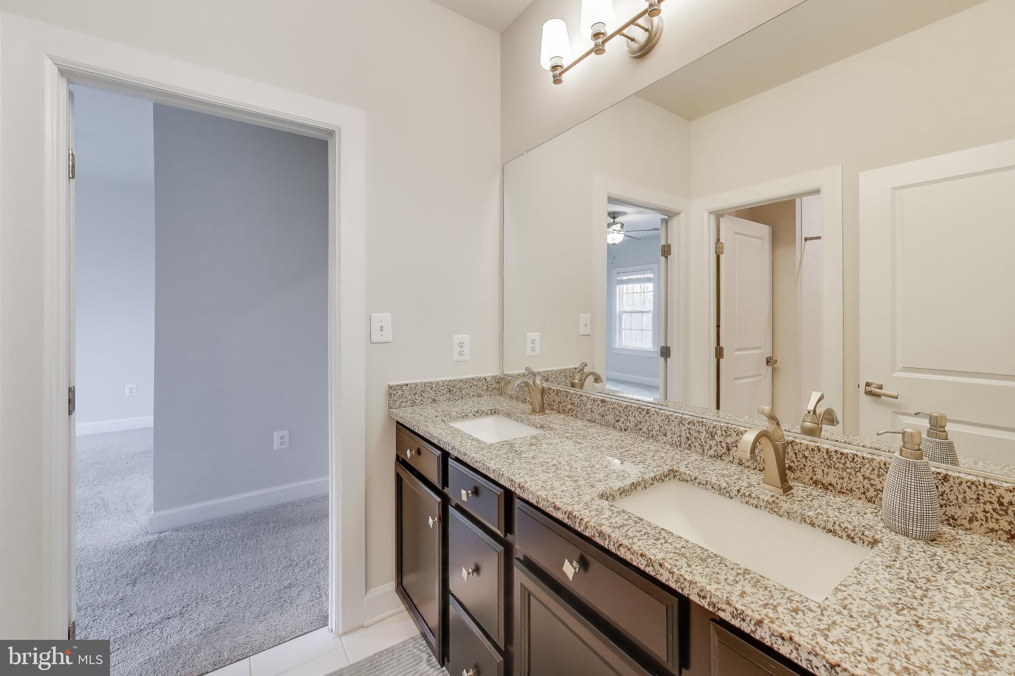 OAK CREEK CLUB GOLF COURSE - Residential