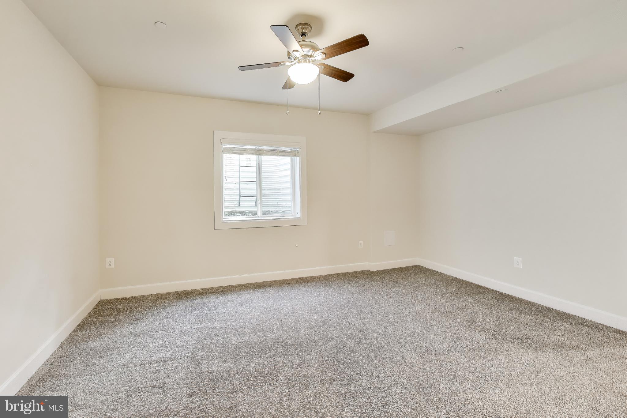 OAK CREEK CLUB GOLF COURSE - Residential