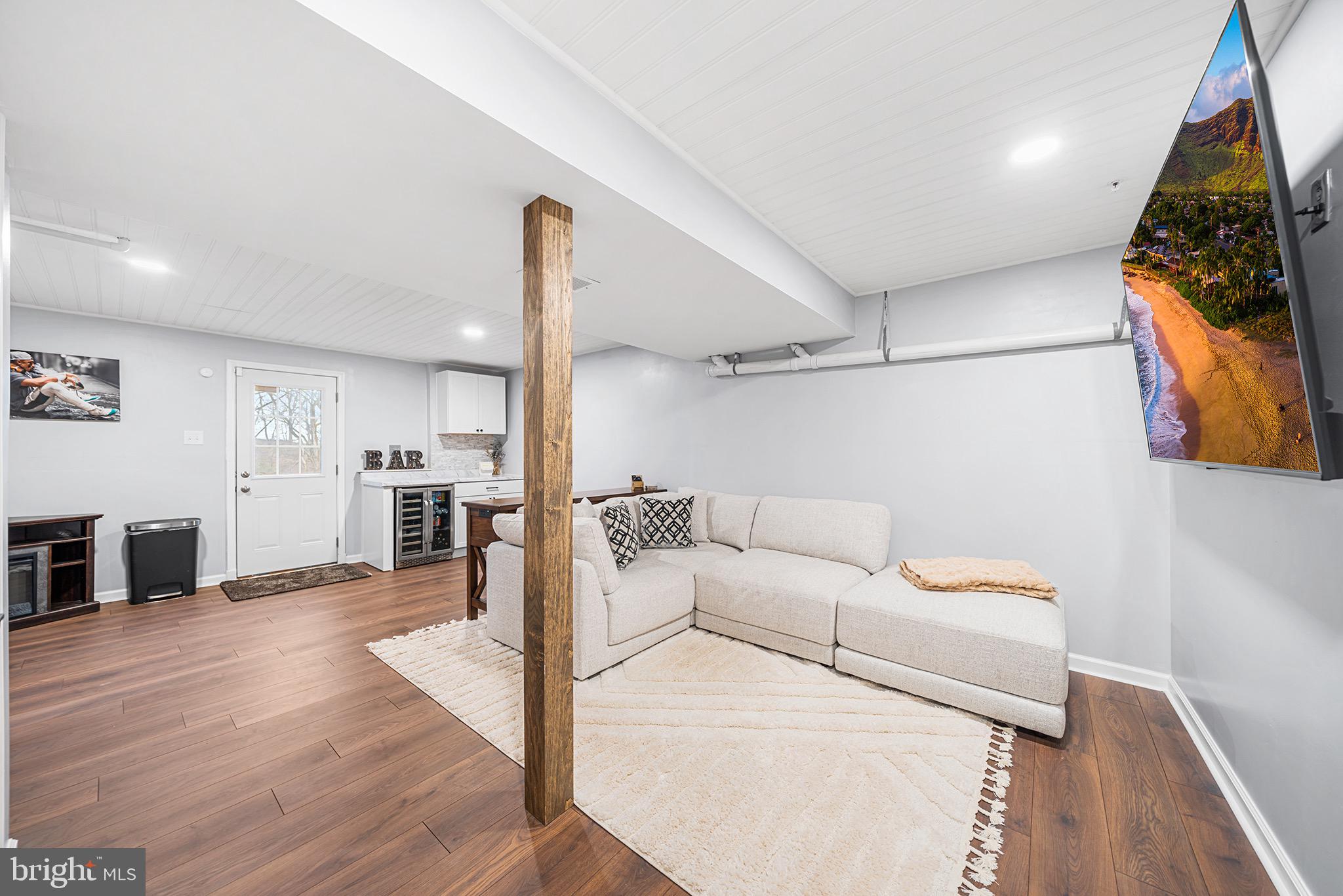 SANATOGA CROSSING - Residential