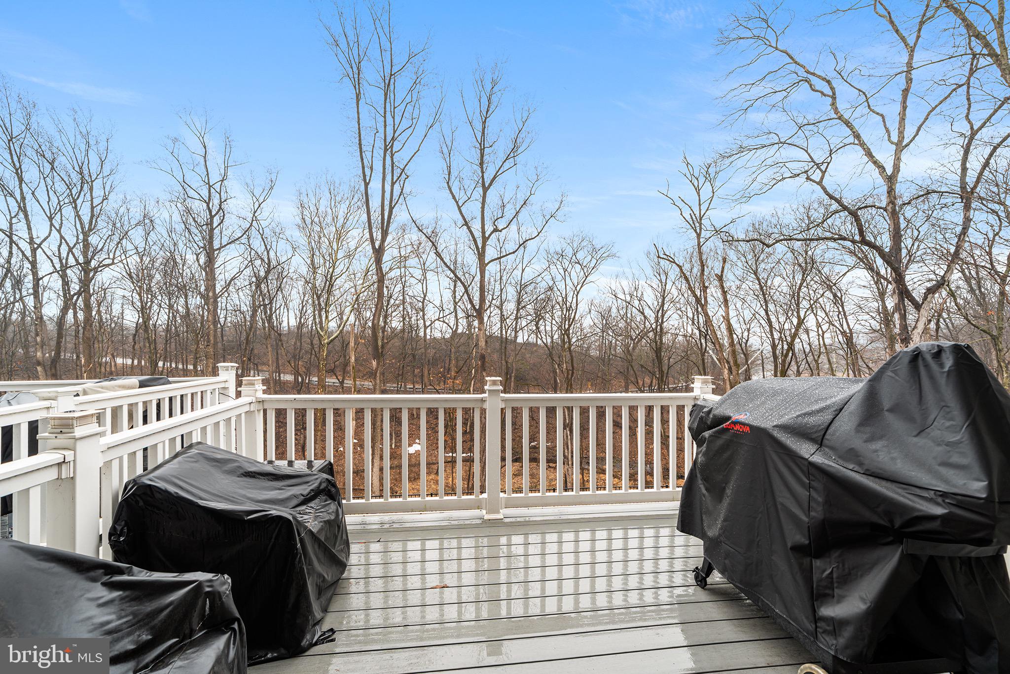 SANATOGA CROSSING - Residential