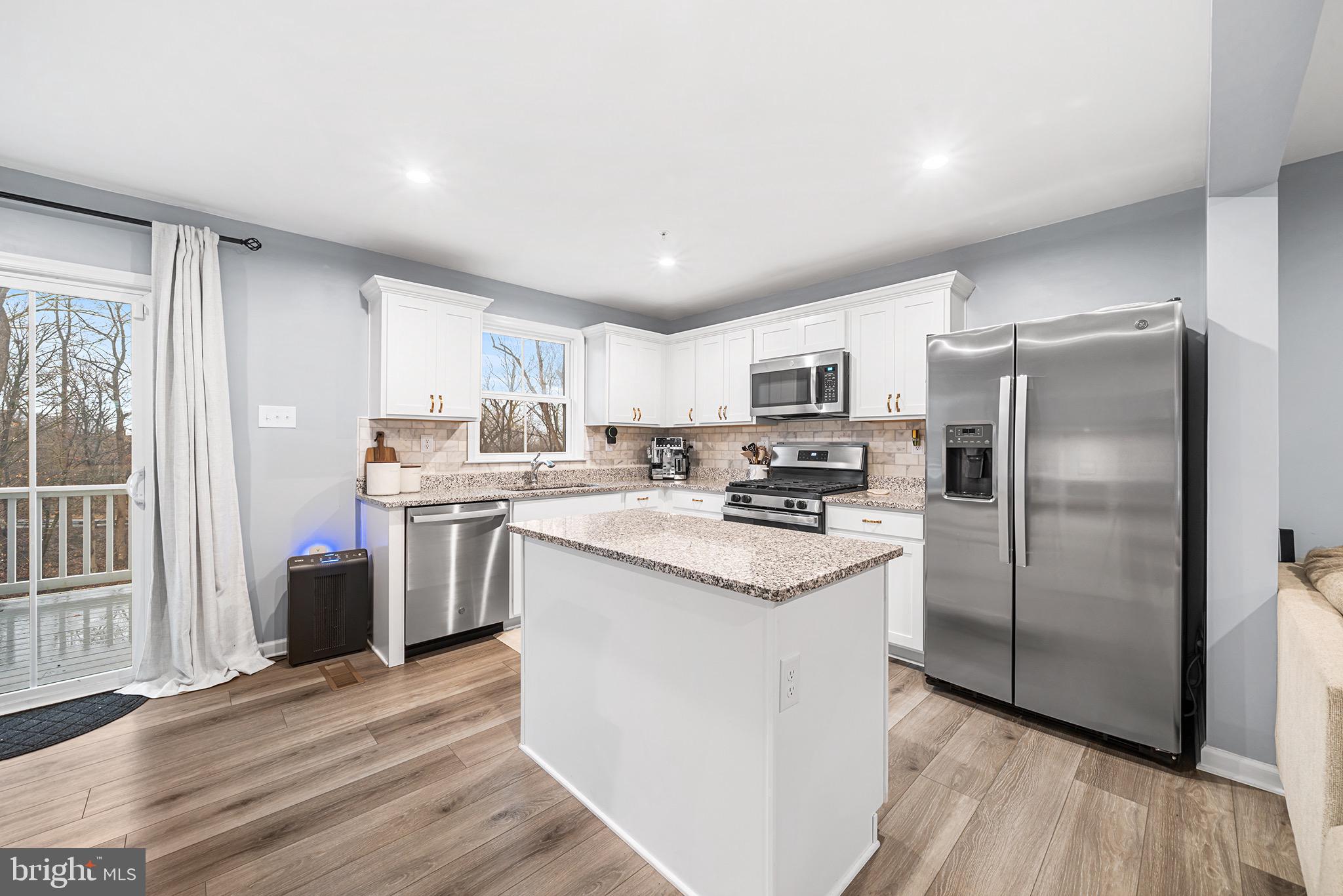 SANATOGA CROSSING - Residential