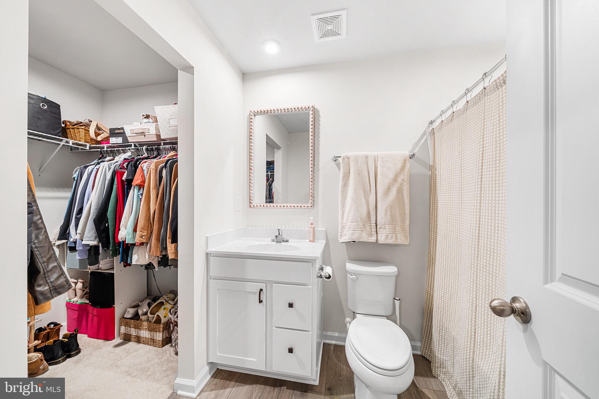 SANATOGA CROSSING - Residential