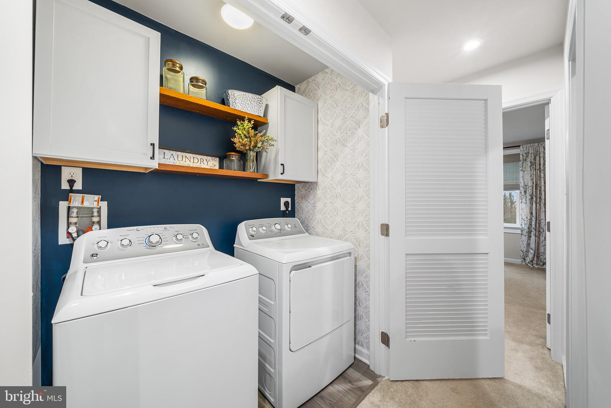 SANATOGA CROSSING - Residential