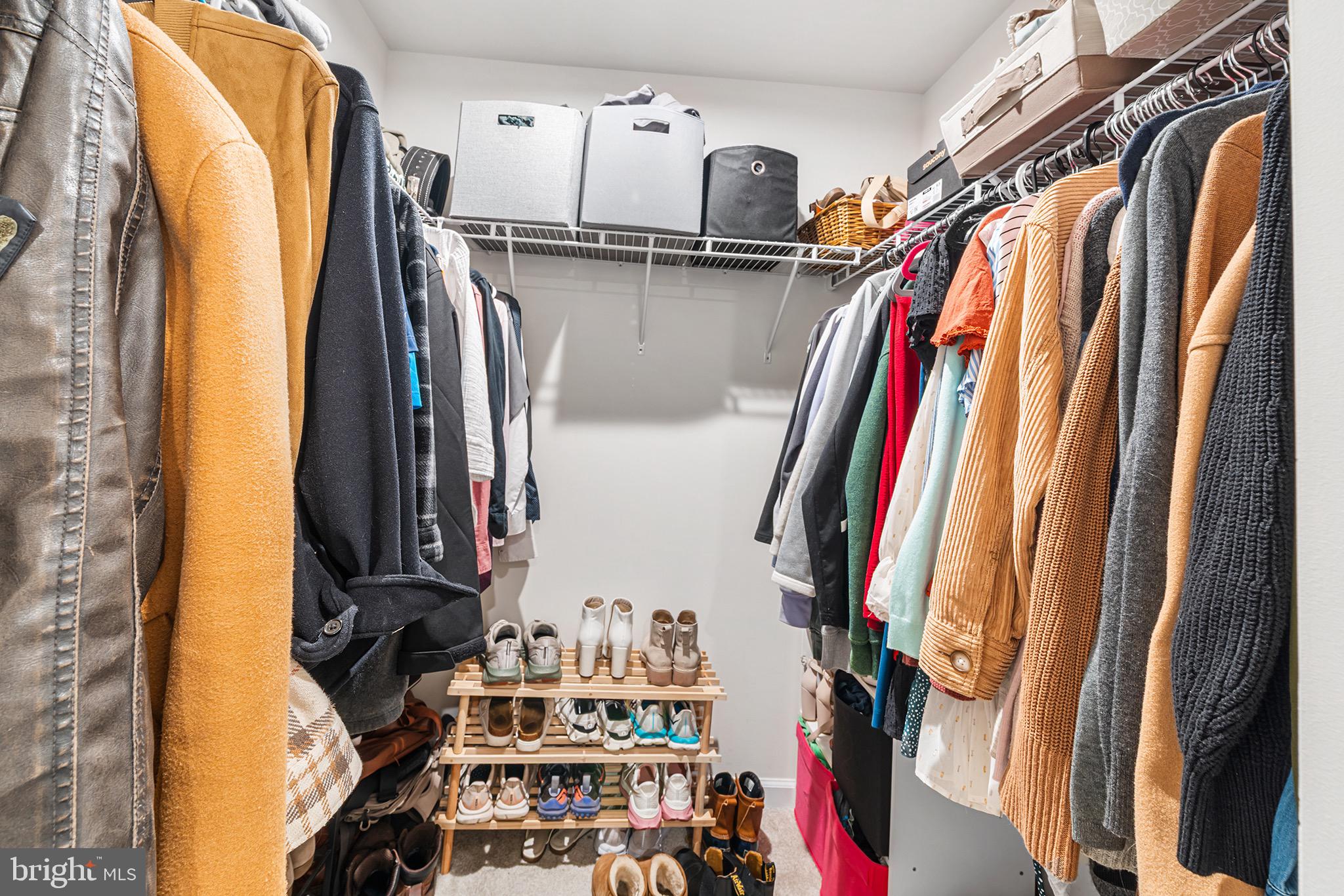 SANATOGA CROSSING - Residential