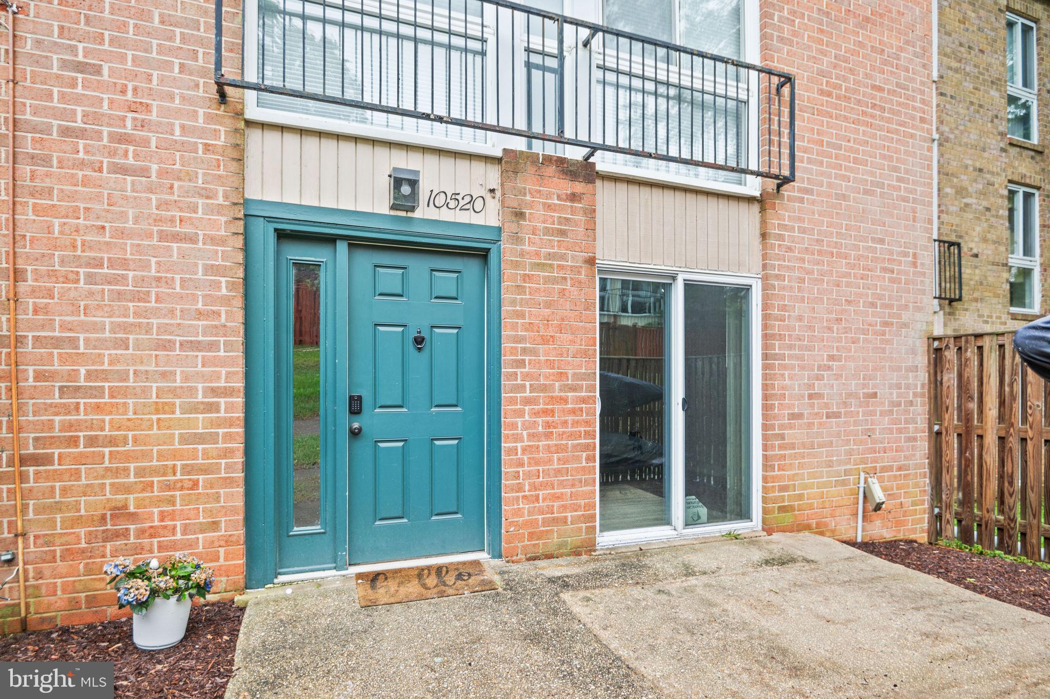 VILLAGE OF WILDE LAKE - Residential