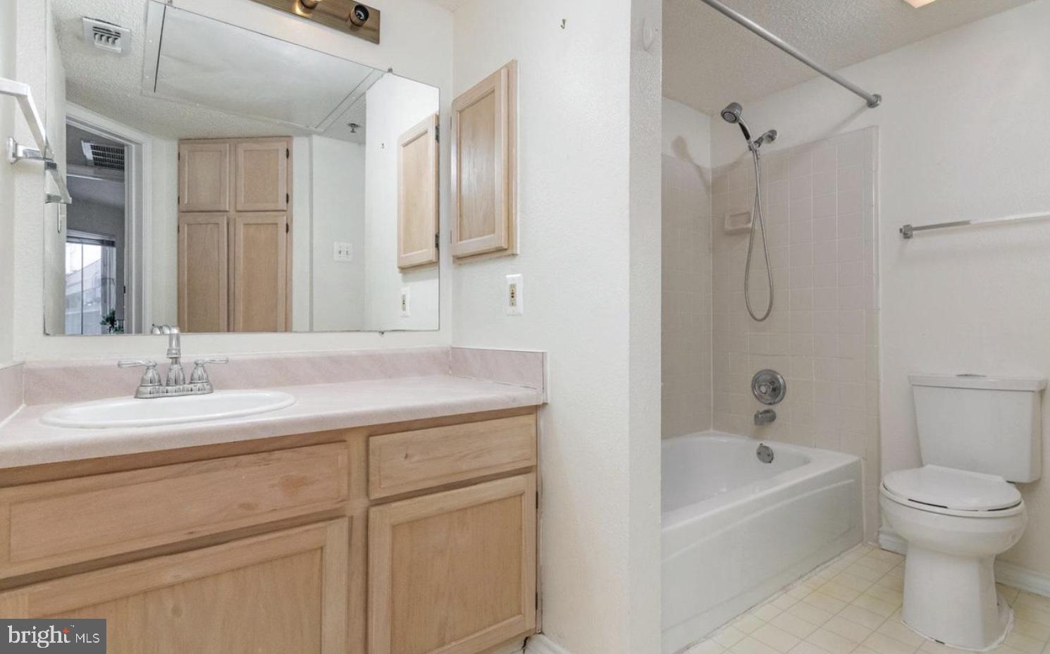 1504 LINCOLN WAY 108