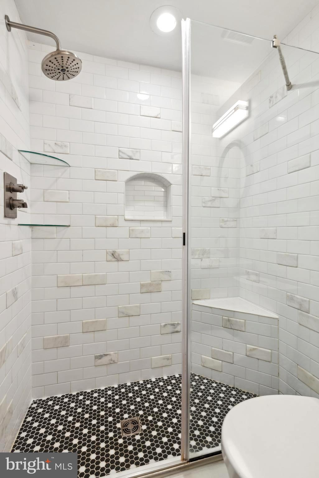 EAST PASSYUNK CROSSING - Residential