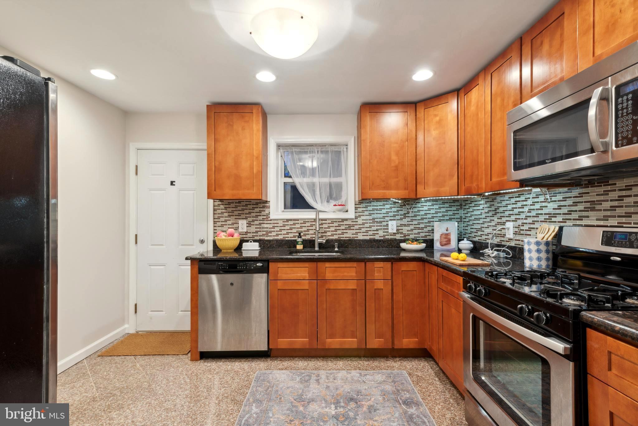 EAST PASSYUNK CROSSING - Residential