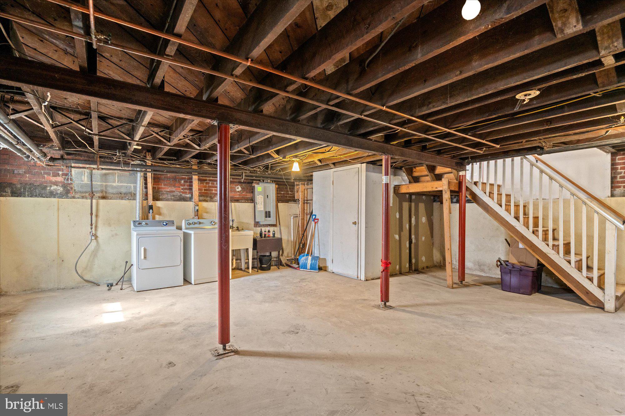 PARKER GRAY - Residential