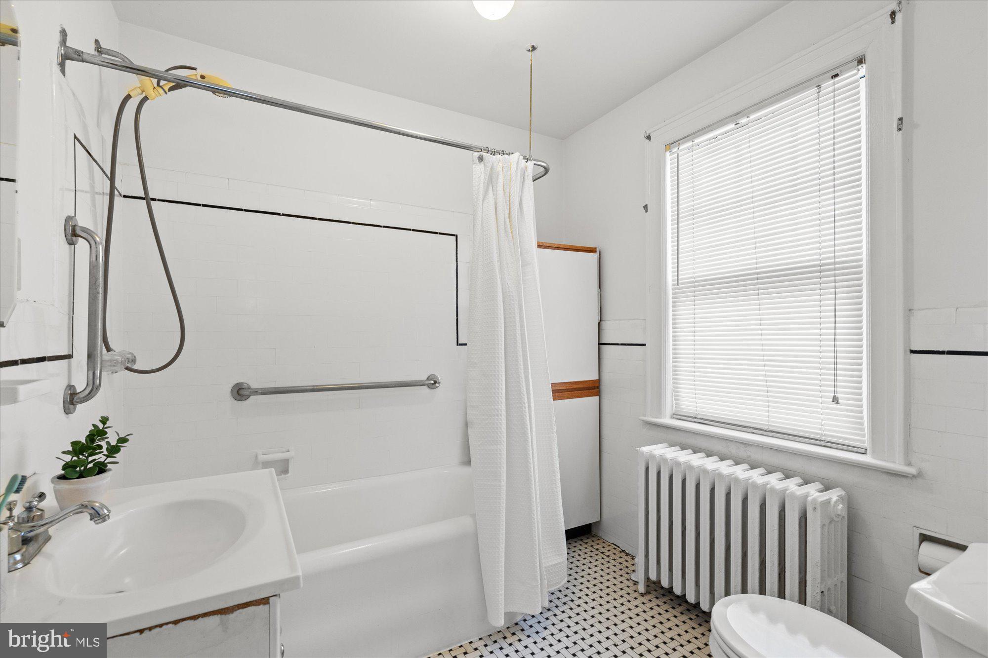 PARKER GRAY - Residential