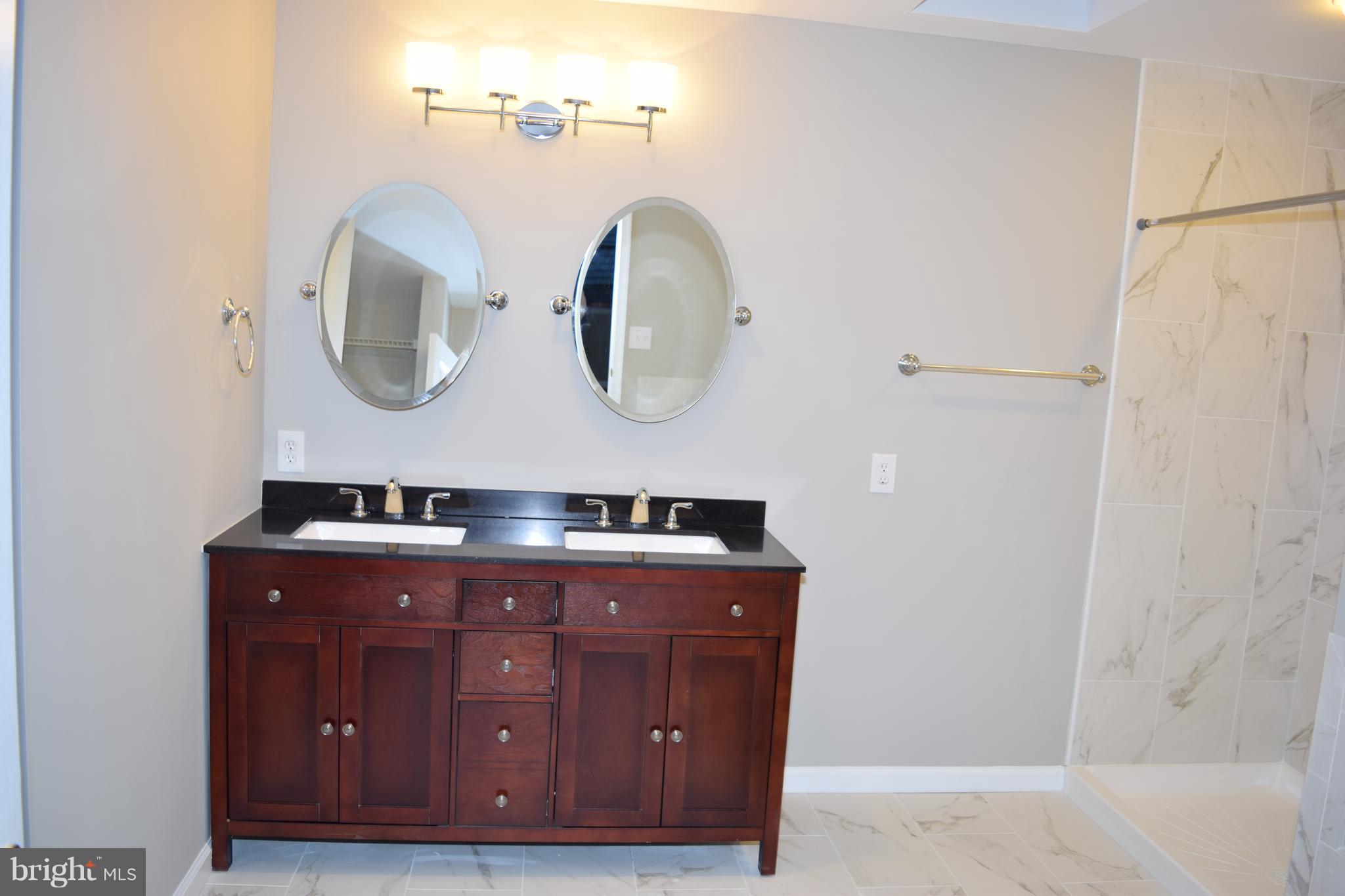 CHURCHILL TOWN SECTOR - Residential