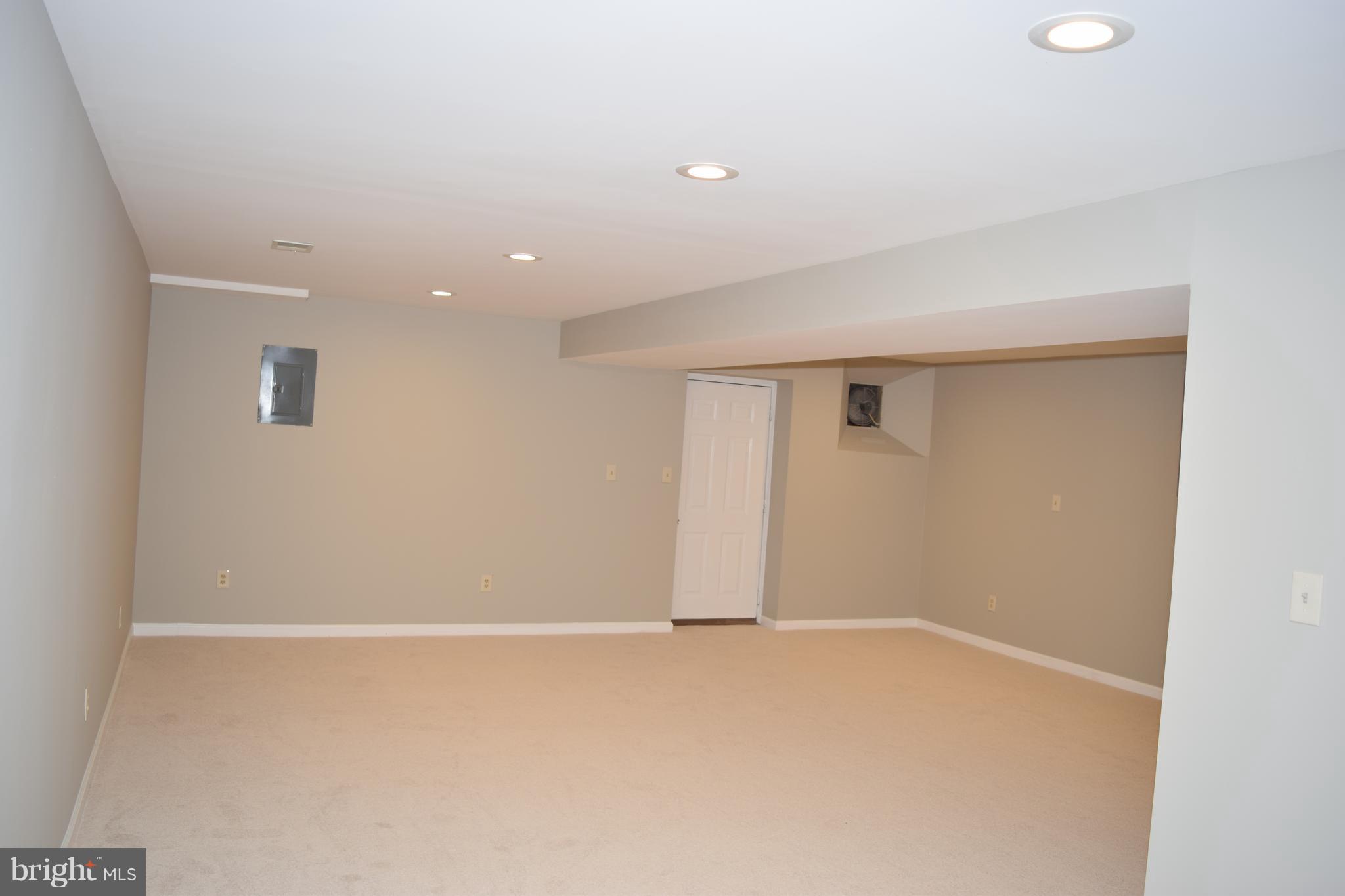 CHURCHILL TOWN SECTOR - Residential