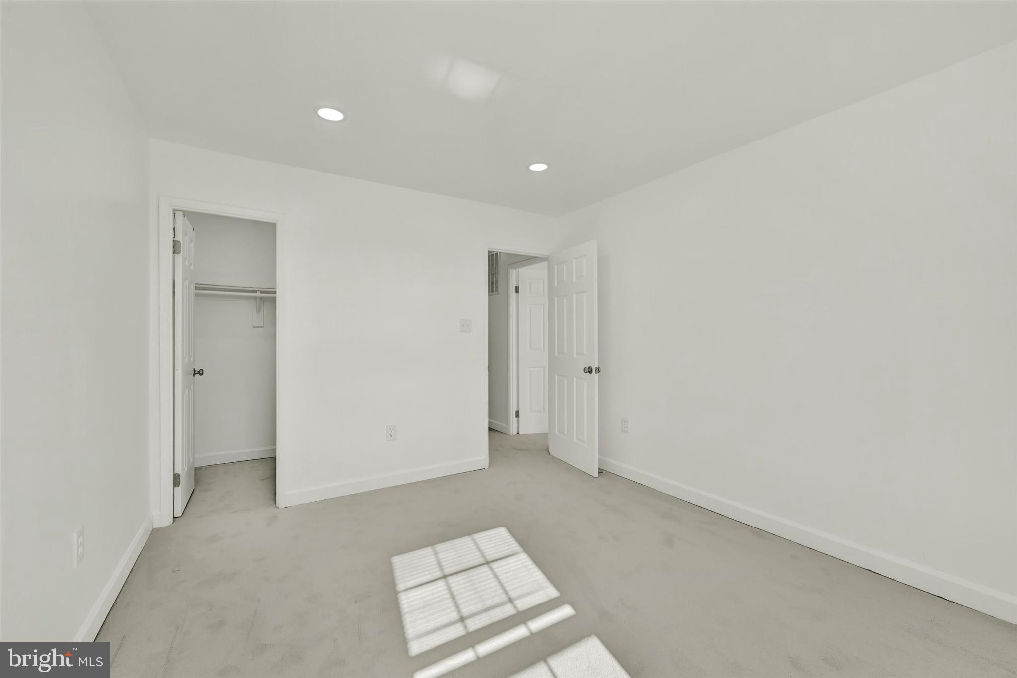 STRATFORD MEWS - Residential