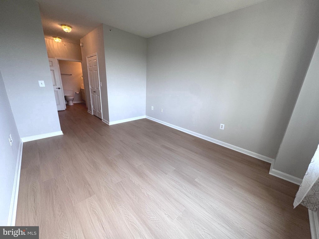 Photo of 19365 Cypress Ridge Terrace #1105, LEESBURG, VA 20176 (MLS # VALO2130956)