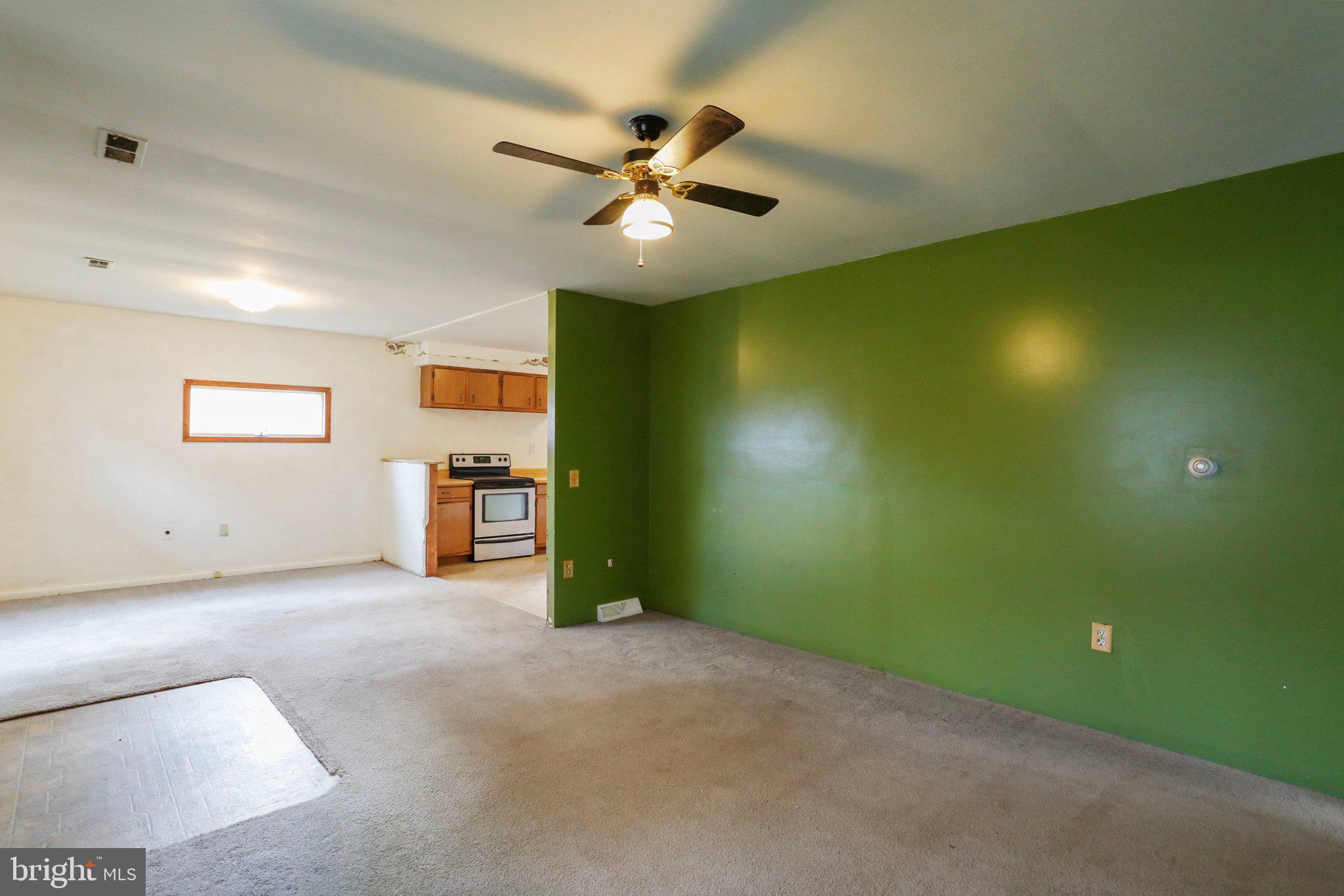 CRESAPTOWN - Residential