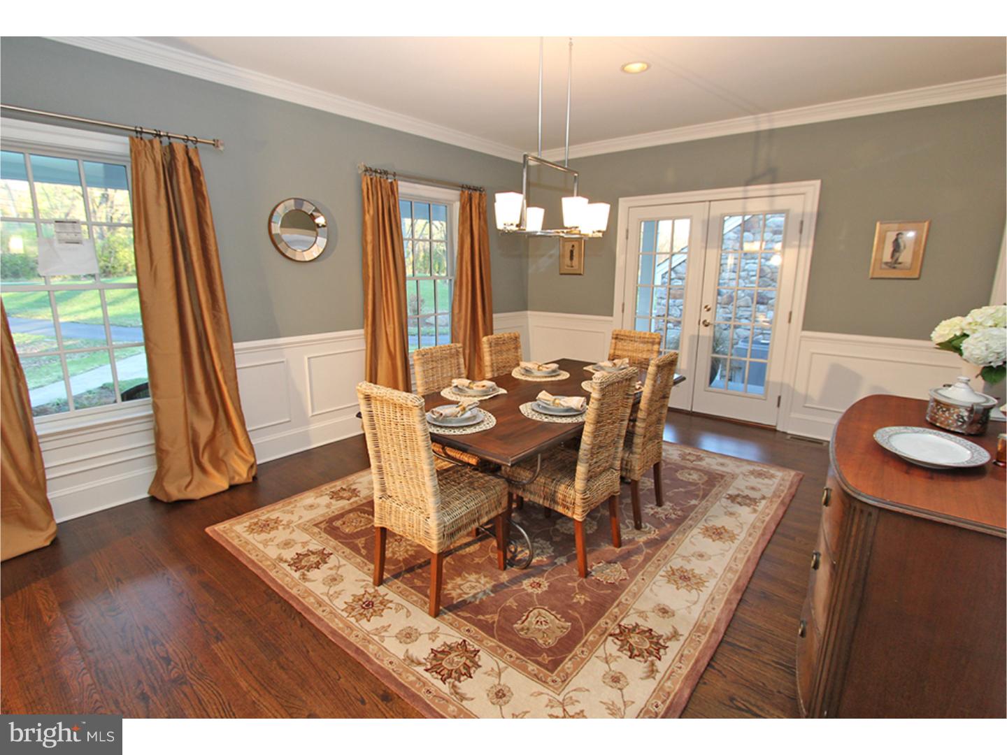 RADNOR HUNT - Residential