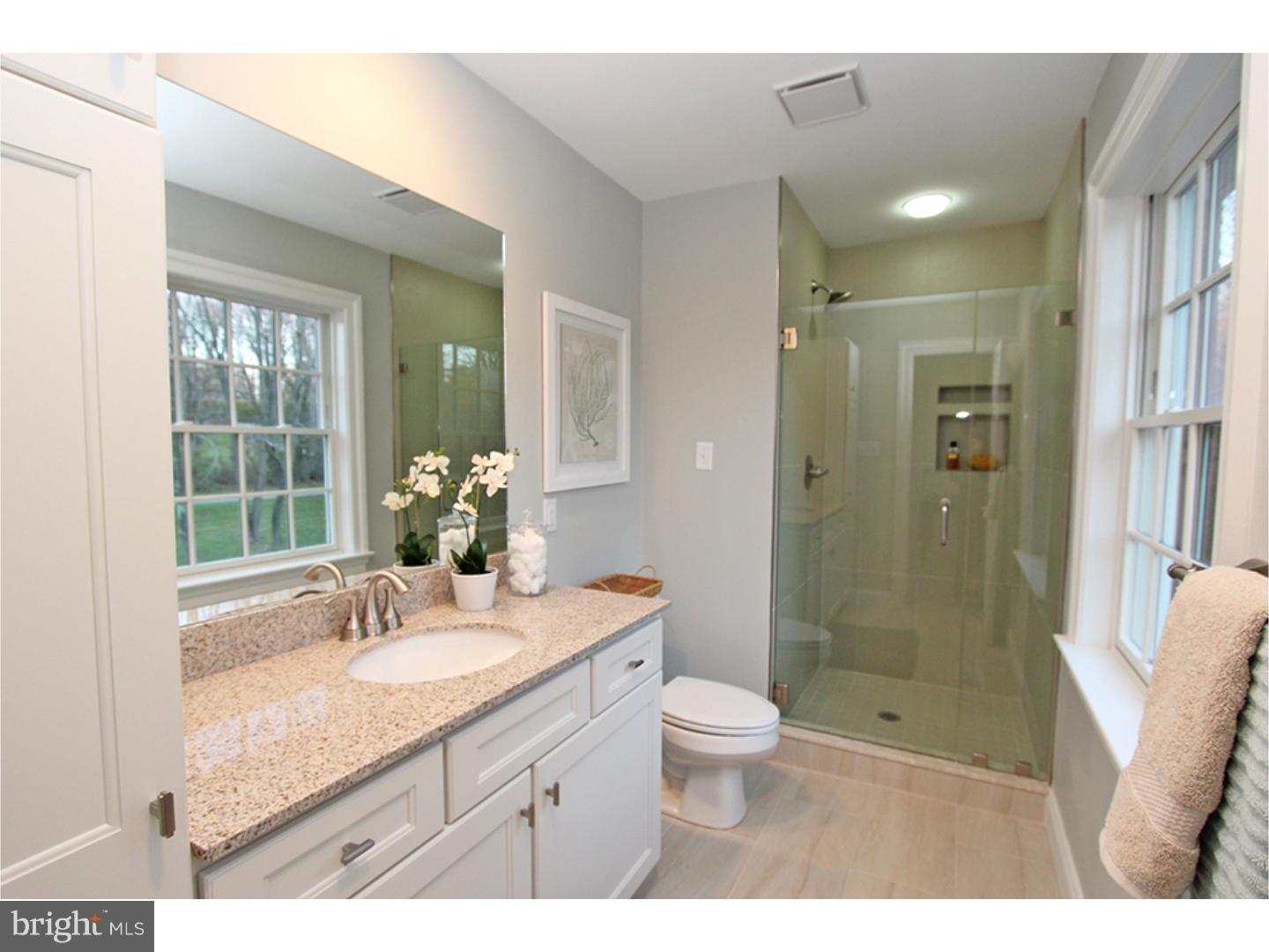 RADNOR HUNT - Residential