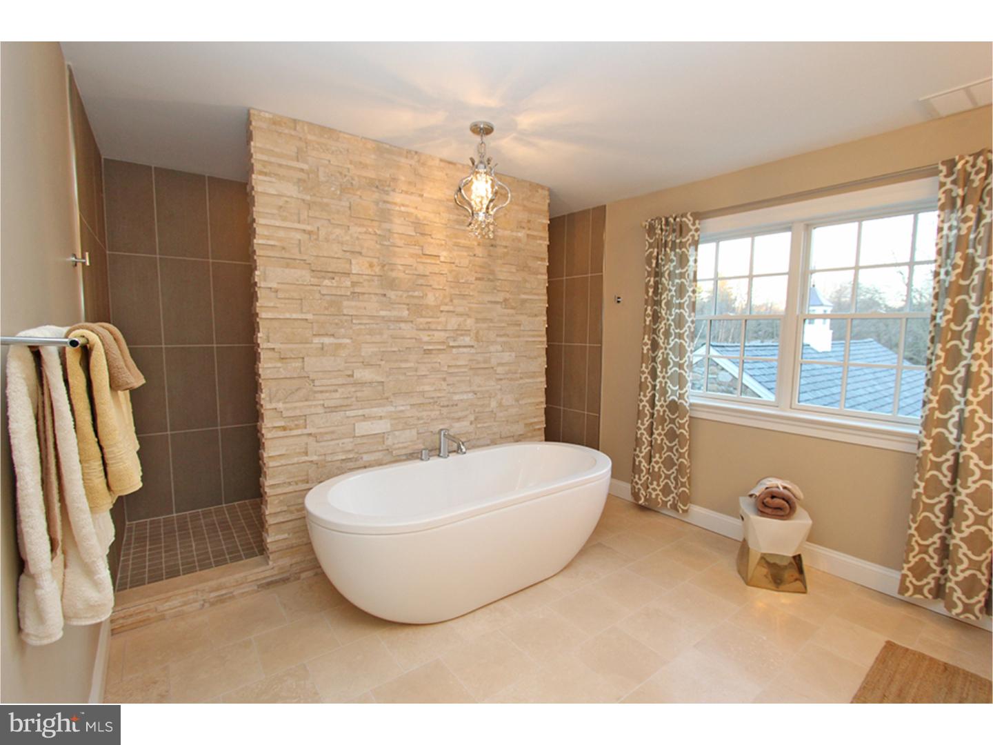 RADNOR HUNT - Residential