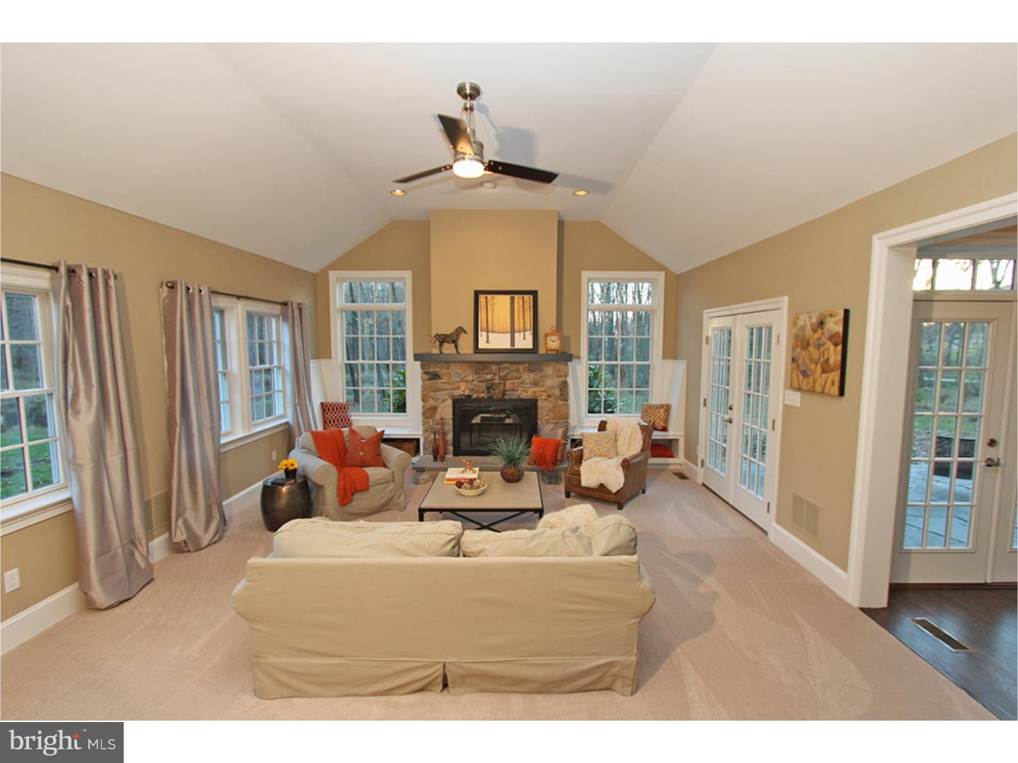 RADNOR HUNT - Residential